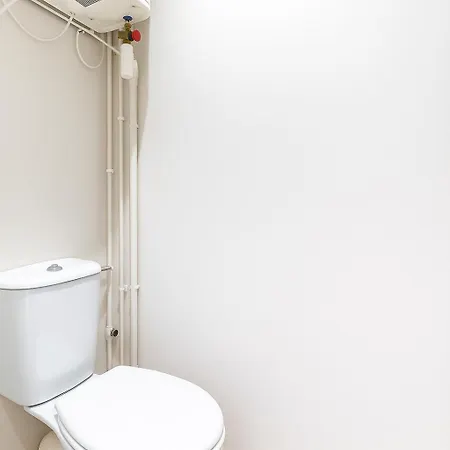 Practical Flat, X Apartment